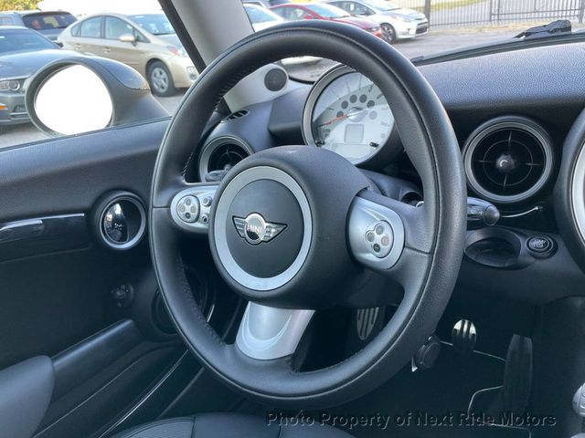 2008 MINI Cooper S Hardtop 2 Door 2008 MINI COOPER S 2D HATCHBACK 6-SPEED MANUAL 615-730-9991 - 22912556 - 17