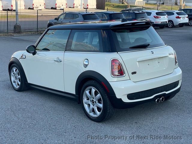 2008 MINI Cooper S Hardtop 2 Door 2008 MINI COOPER S 2D HATCHBACK 6-SPEED MANUAL 615-730-9991 - 22912556 - 4