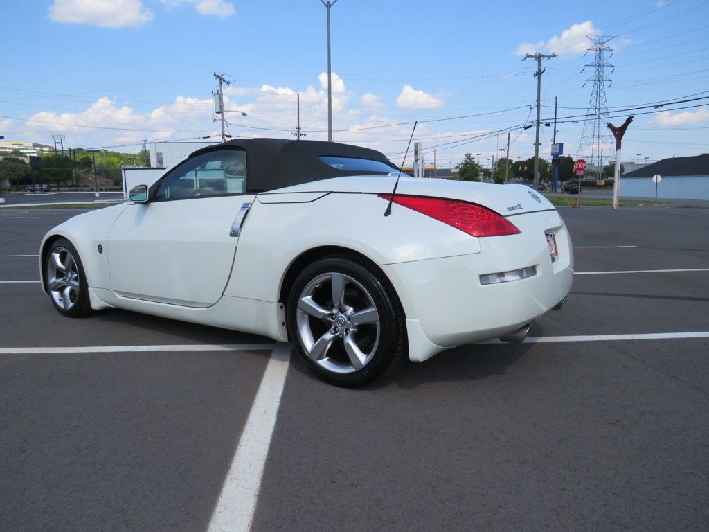 2008 Nissan 350Z 2dr Roadster Automatic Touring - 22902241 - 5