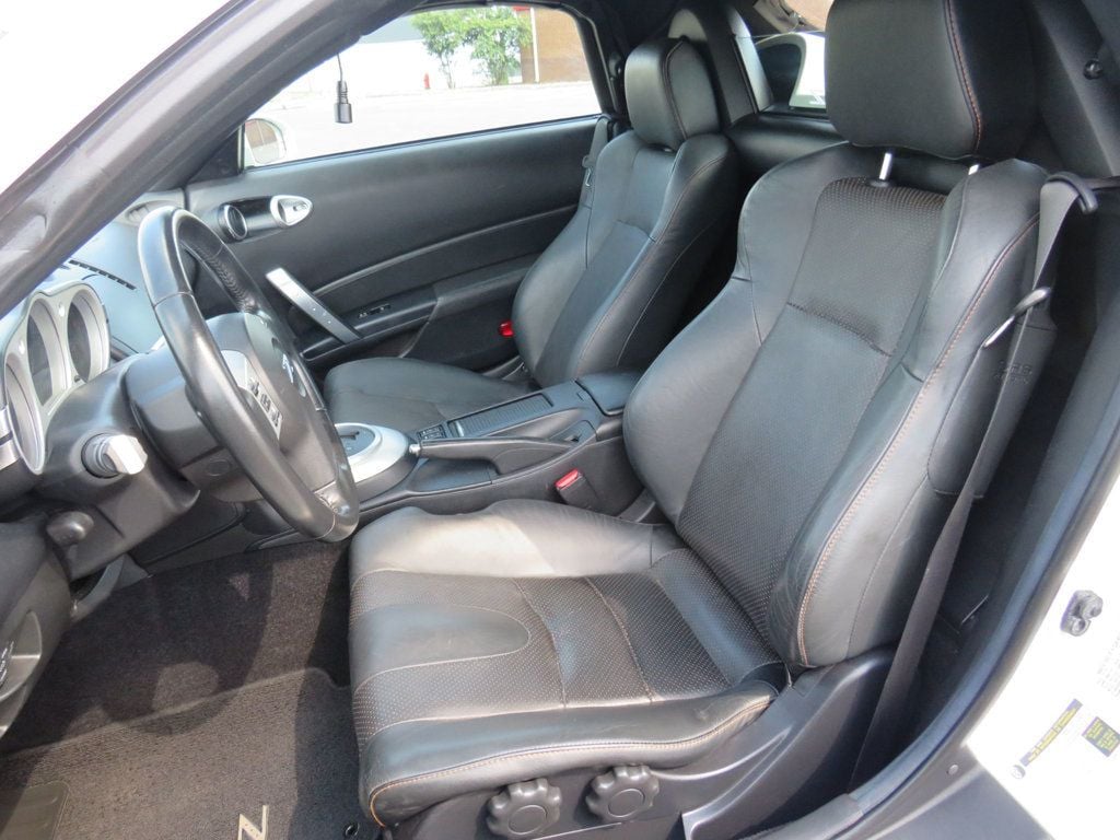2008 Nissan 350Z 2dr Roadster Automatic Touring - 22902241 - 8