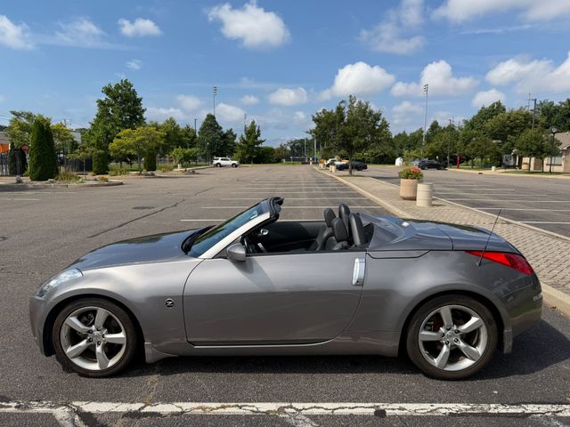 2008 Nissan 350Z CLEAN CARFAX, ONE OWNER, TOURING, CONVERTIBLE, HEATED SEATS - 23079678 - 14