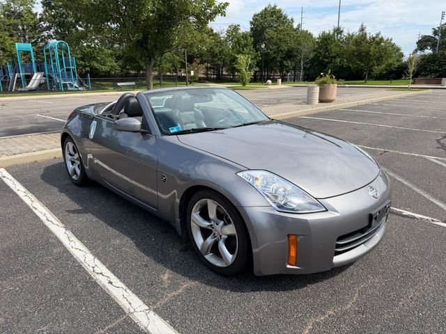 2008 Nissan 350Z CLEAN CARFAX, ONE OWNER, TOURING, CONVERTIBLE, HEATED SEATS - 23079678 - 1