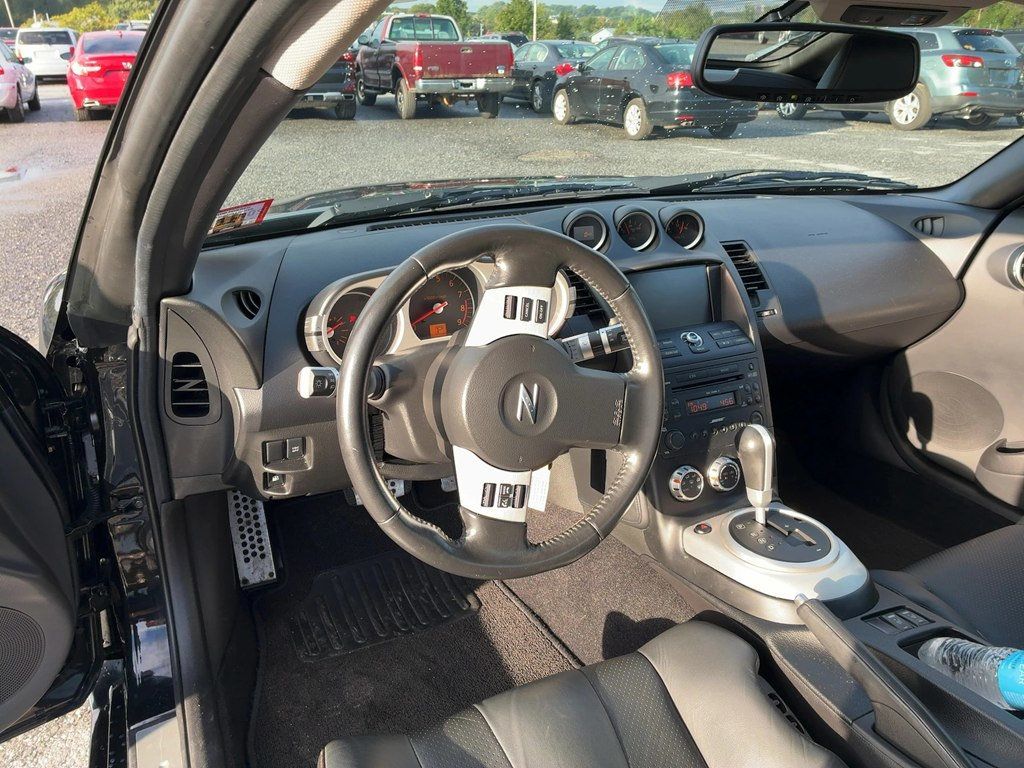2008 Nissan 350Z photo 4