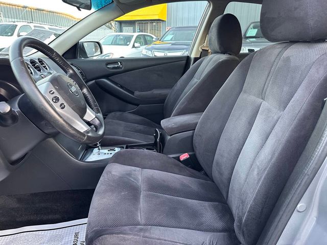 2008 Nissan Altima 3.5 SE 4dr Sedan CVT - 22995514 - 11