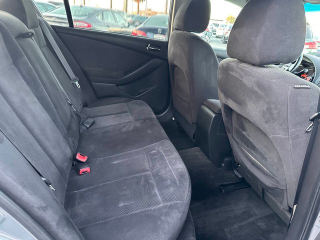 2008 Nissan Altima 3.5 SE 4dr Sedan CVT - 22995514 - 13