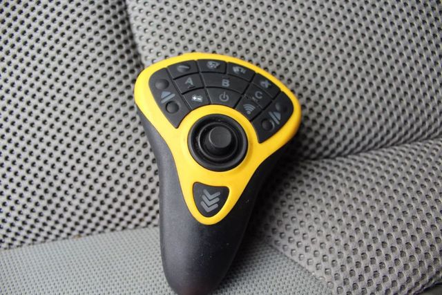 2008 Nissan Frontier SE - 22755107 - 25