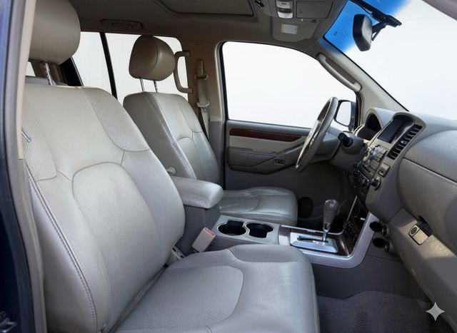 2008 Nissan Pathfinder AWD SUV - Smooth Ride - Comfortable & Reliable - 22934588 - 17