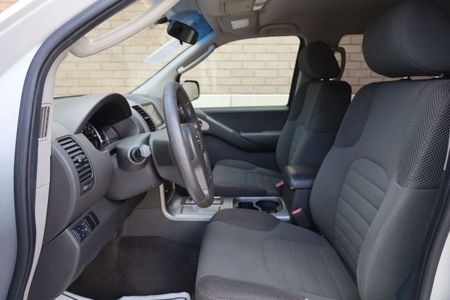 2008 Nissan Pathfinder S - 23064945 - 13