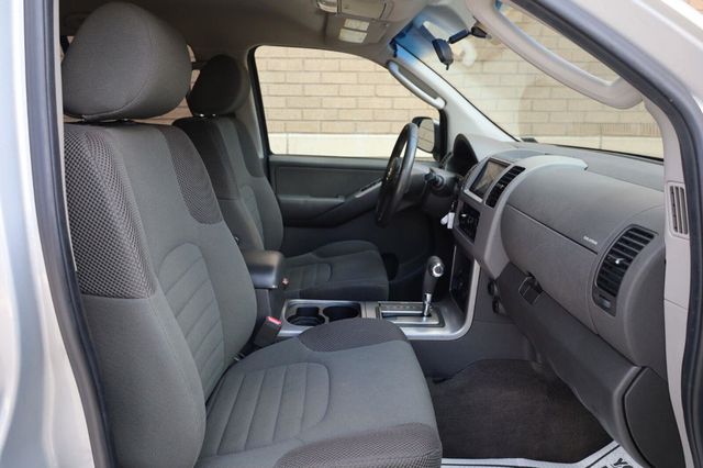 2008 Nissan Pathfinder S - 23064945 - 22