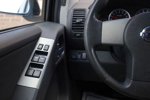 2008 Nissan Pathfinder S - 23064945 - 27