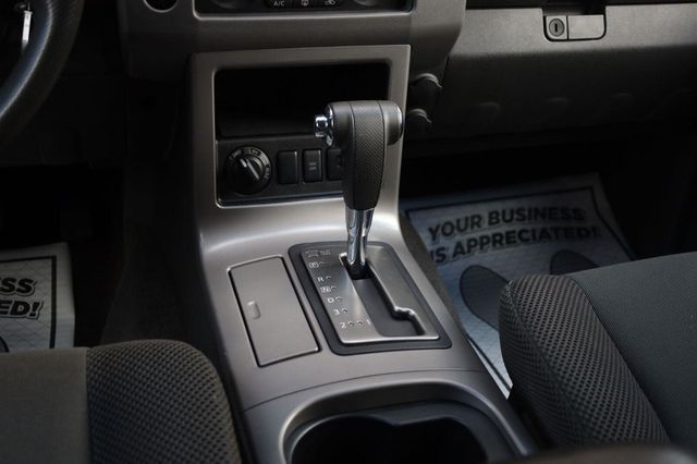 2008 Nissan Pathfinder S - 23064945 - 38