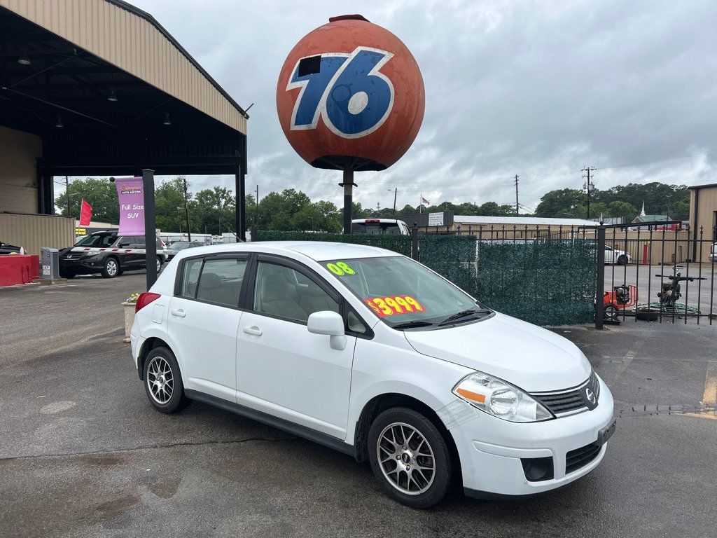 2008 Nissan Versa 5dr Hatchback I4 Automatic 1.8 S - 23031349 | Video 1