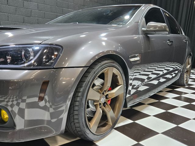2008 Pontiac G8 4dr Sedan GT - 23021962 - 19