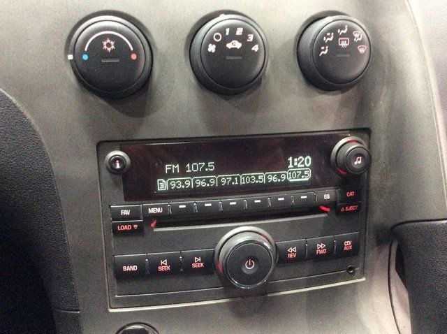 2008 Pontiac Solstice 2dr Convertible - 22965689 - 17