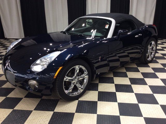 2008 Pontiac Solstice 2dr Convertible - 22965689 - 2