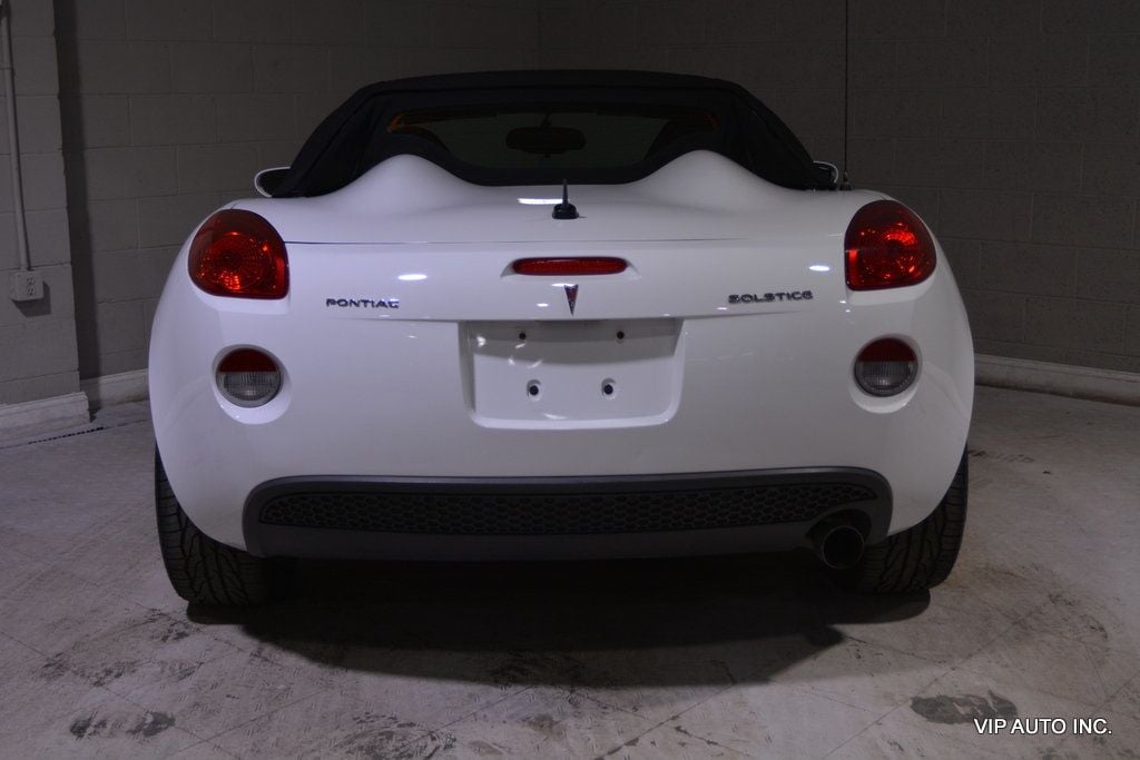 2008 Pontiac Solstice 2dr Convertible - 22902724 - 11