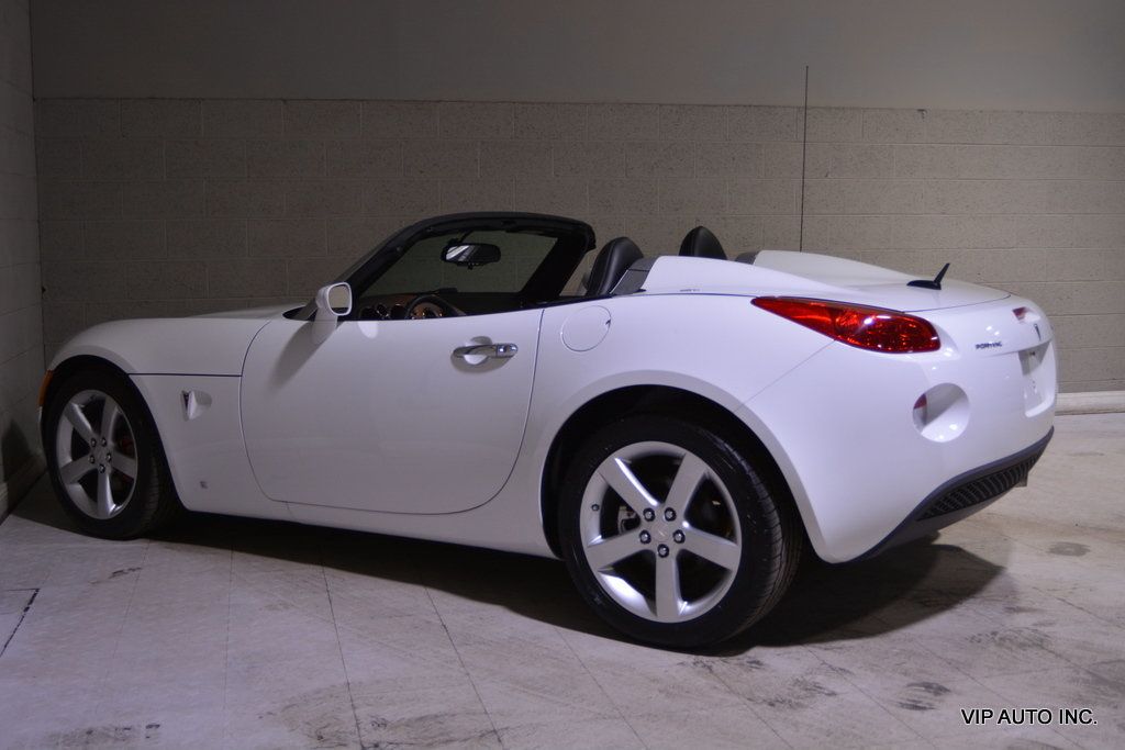 2008 Pontiac Solstice 2dr Convertible - 22902724 - 28