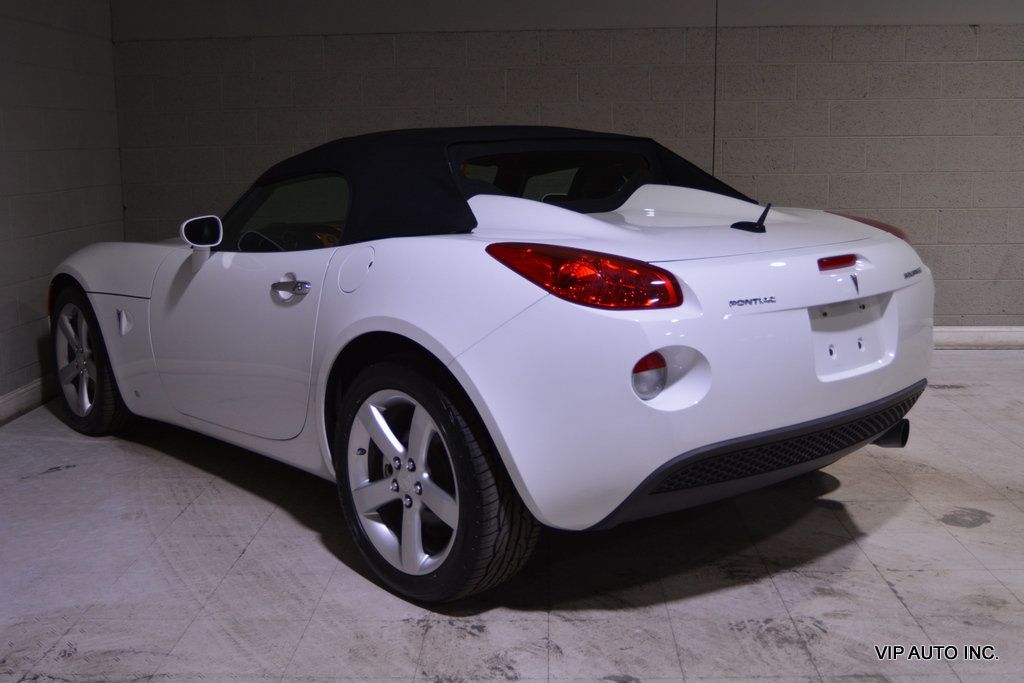 2008 Pontiac Solstice 2dr Convertible - 22902724 - 4
