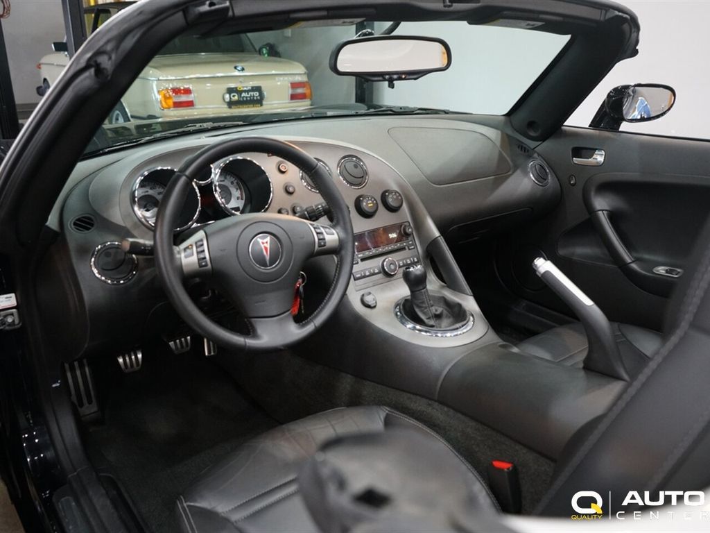 2008 Pontiac Solstice 2dr Convertible GXP - 23047308 - 17