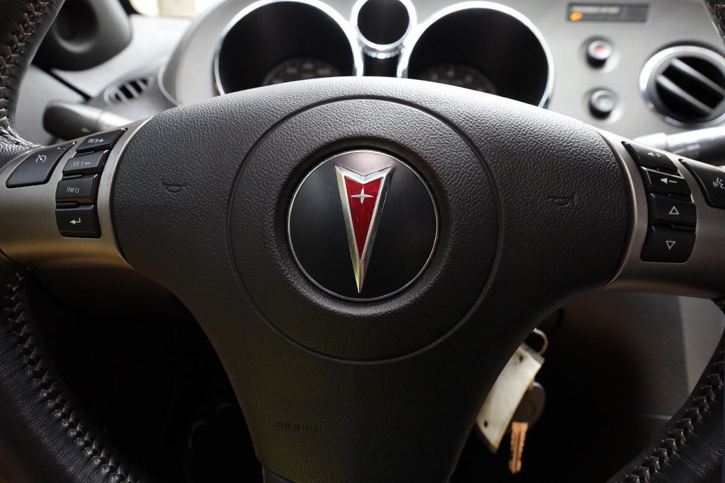 2008 Pontiac Solstice 2dr Convertible GXP - 23044626 - 41