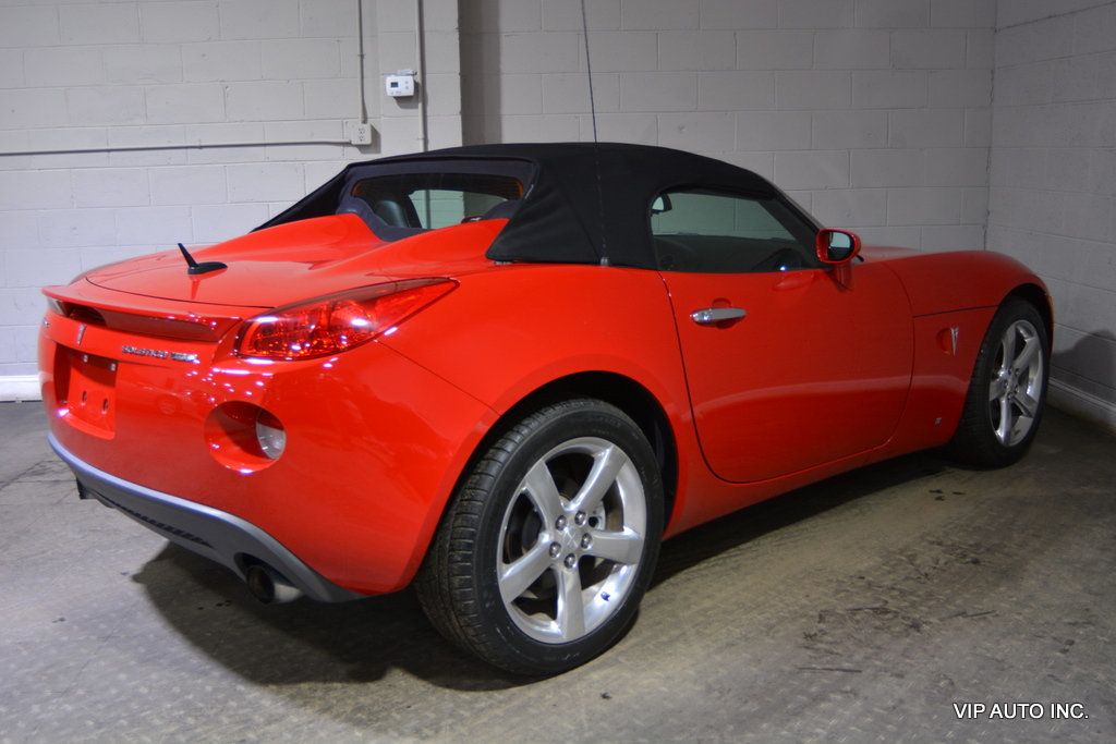 2008 Pontiac Solstice 2dr Convertible GXP - 22856119 - 3