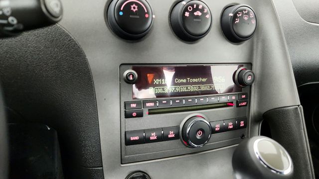 2008 Pontiac Solstice 2dr Convertible w/ ABS, Air Conditioning & Premium Package - 22949792 - 16