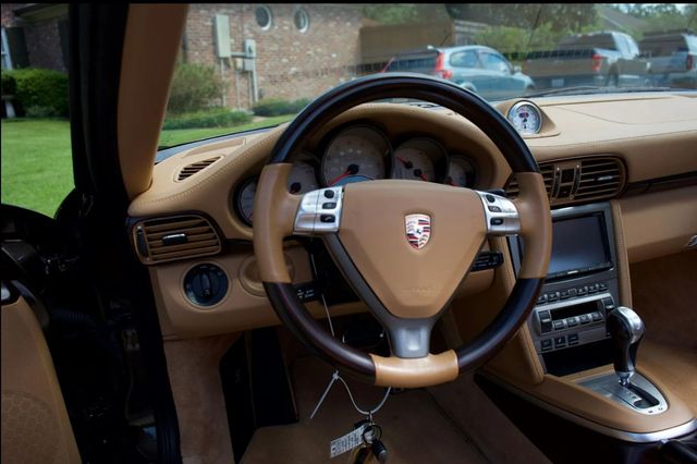 2008 Porsche 911 2dr Cabriolet Turbo - 22938517 - 34