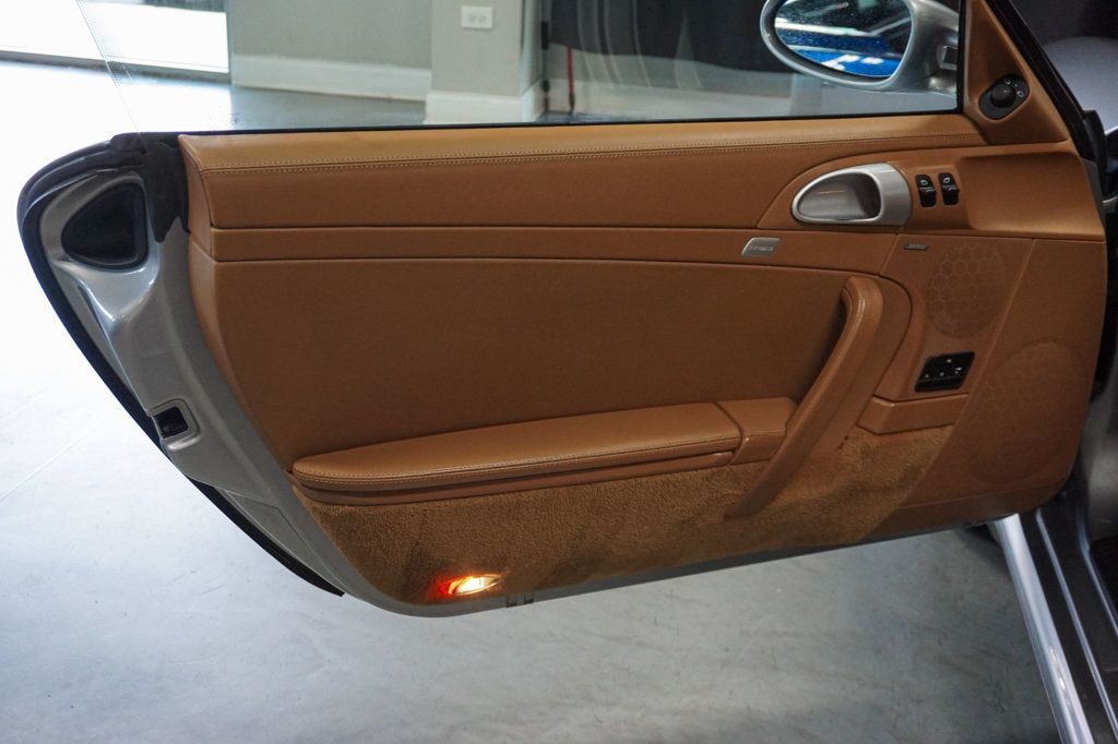2008 Porsche 911 4S photo 17