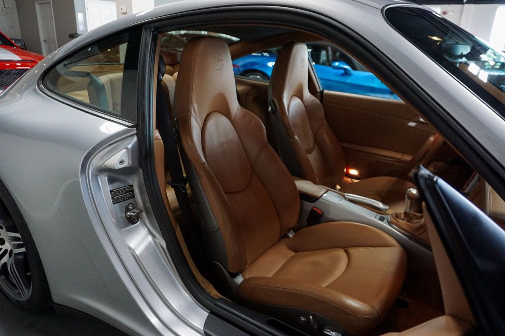 2008 Porsche 911 4S photo 29