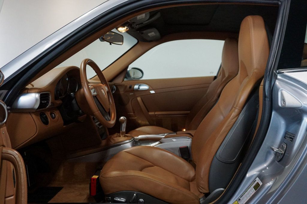 2008 Porsche 911 4S photo 8