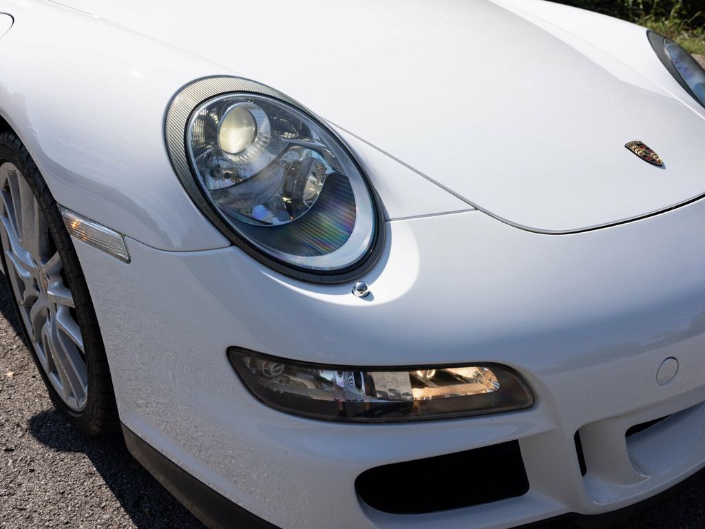 2008 Porsche 911 S, Factory Aero Kit,19" Sport Design Wheels, Alcantara Roofliner - 22919277 - 17