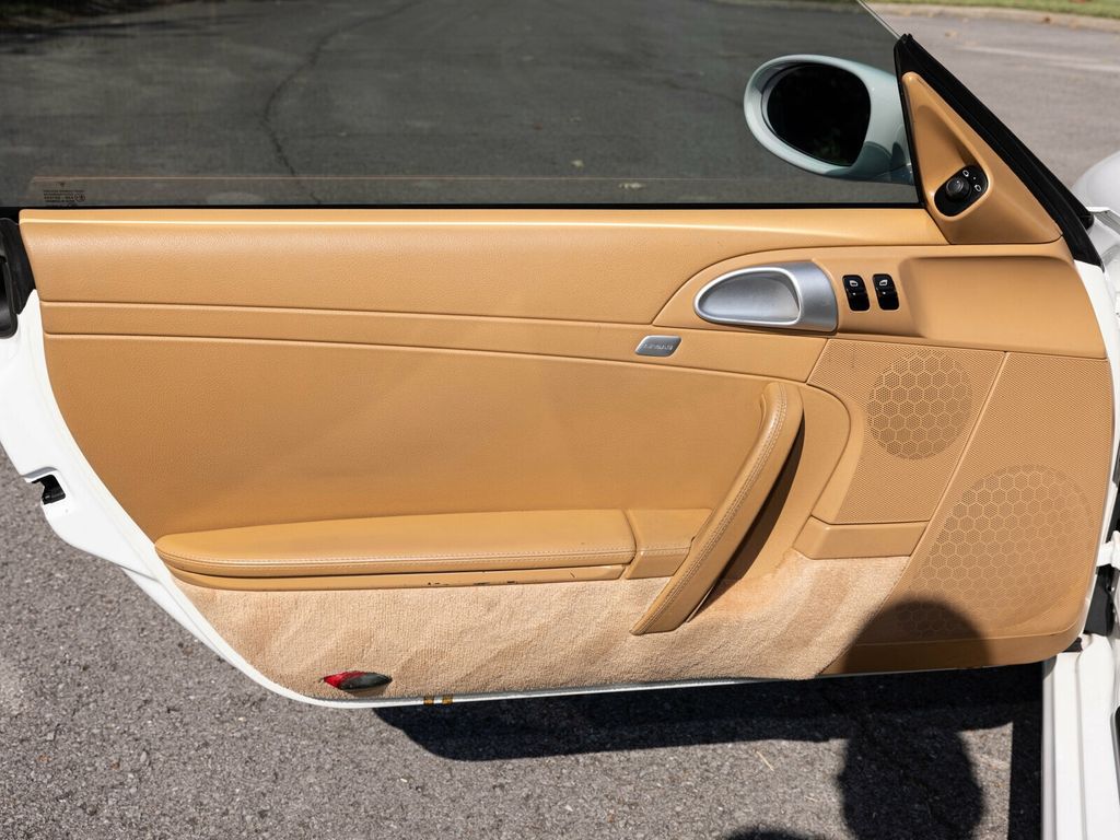 2008 Porsche 911 S, Factory Aero Kit,19" Sport Design Wheels, Alcantara Roofliner - 22919277 - 20