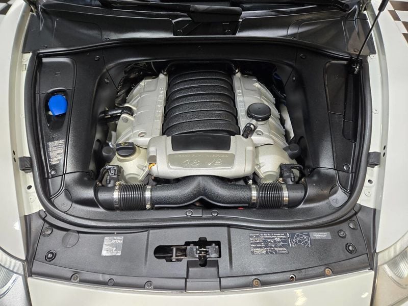 2008 Porsche Cayenne AWD 4dr GTS Tiptronic - 22967403 - 19