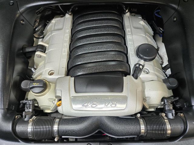 2008 Porsche Cayenne AWD 4dr GTS Tiptronic - 22967403 - 38