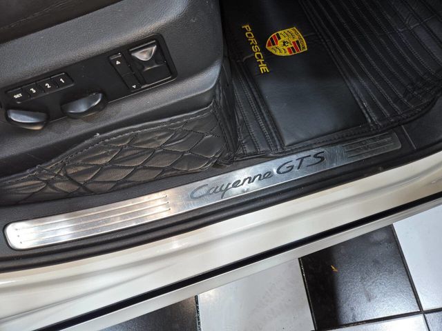 2008 Porsche Cayenne AWD 4dr GTS Tiptronic - 22967403 - 52