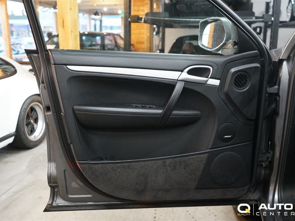 2008 Porsche Cayenne AWD 4dr Turbo - 22959740 - 11