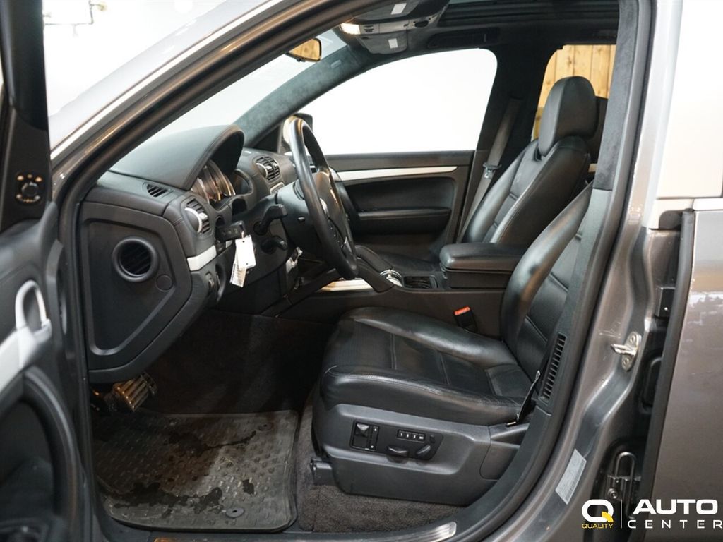 2008 Porsche Cayenne AWD 4dr Turbo - 22959740 - 15