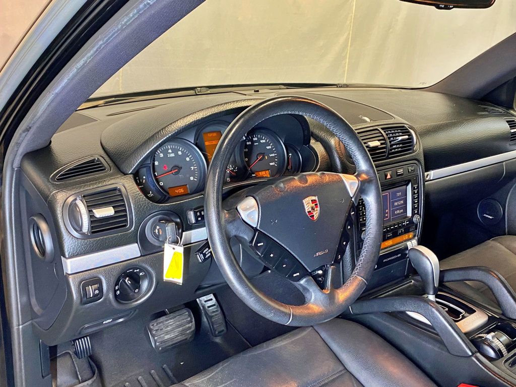2008 Porsche Cayenne Base Trim - 23002998 - 24