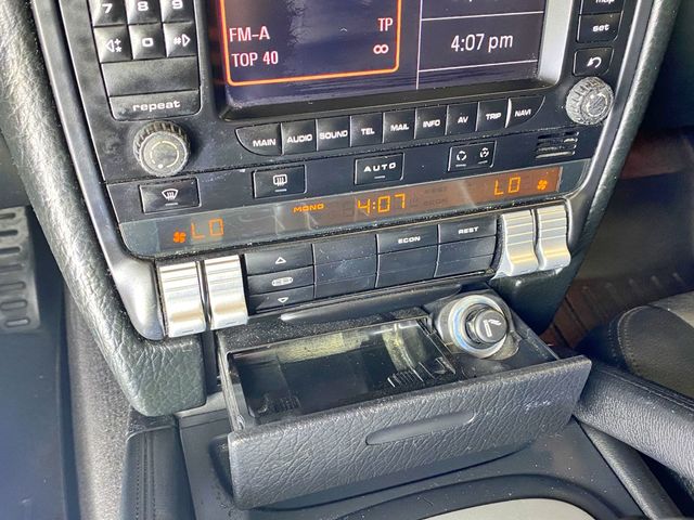 2008 Porsche Cayenne Base Trim - 23002998 - 33