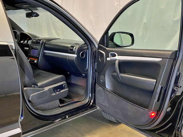 2008 Porsche Cayenne Base Trim - 23002998 - 39