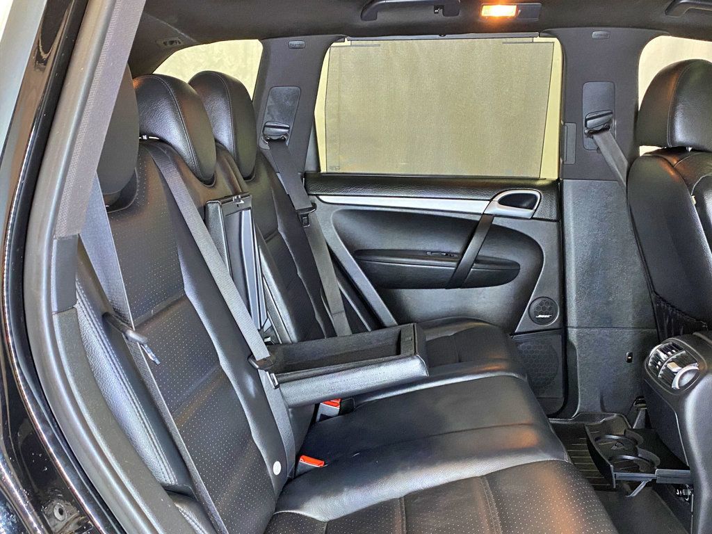 2008 Porsche Cayenne Base Trim - 23002998 - 47