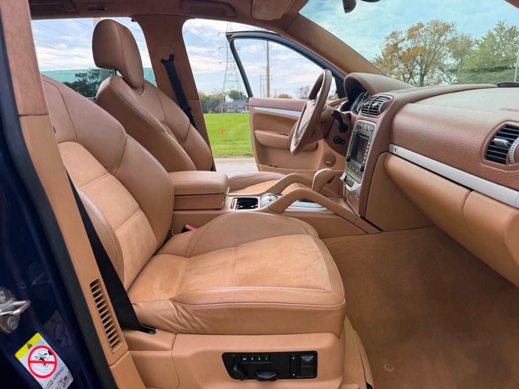 2008 Porsche Cayenne GTS - 23101456 - 21