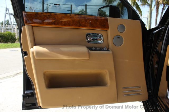 2008 Rolls-Royce Phantom Stunning and Own for $ 878 a month , WOW  - 19054713 - 47