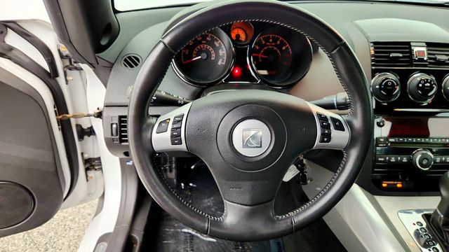 2008 Saturn Sky Convertible w/ Premium Trim Pkg, Monsoon Audio & Rear Spoiler - 23088592 - 13