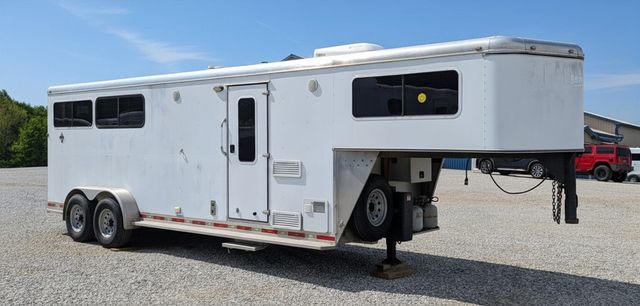 2008 Shadow 3 Horse Slant 7'6 Living Quarters with Slide  - 23033138 - 0
