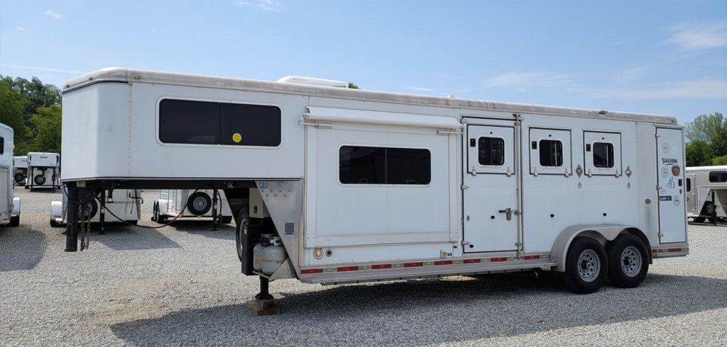 2008 Shadow 3 Horse Slant 7'6 Living Quarters with Slide  - 23033138 - 1