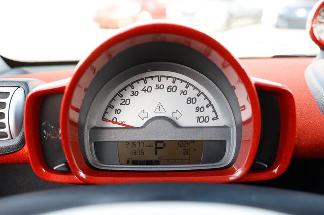 2008 smart Fortwo 2dr Cabriolet Passion - 22975346 - 24