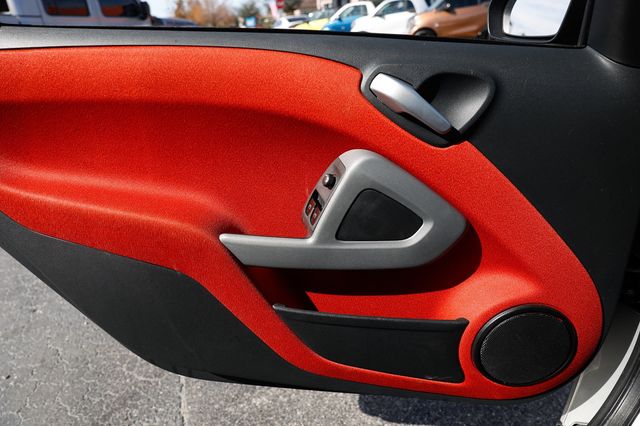 2008 smart Fortwo 2dr Cabriolet Passion - 22975346 - 37