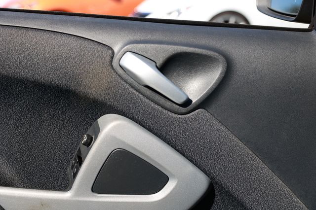 2008 smart Fortwo 2dr Coupe Pure - 22944809 - 37