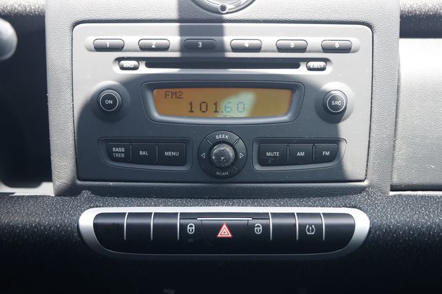 2008 smart Fortwo 2dr Coupe Pure - 23045478 - 25